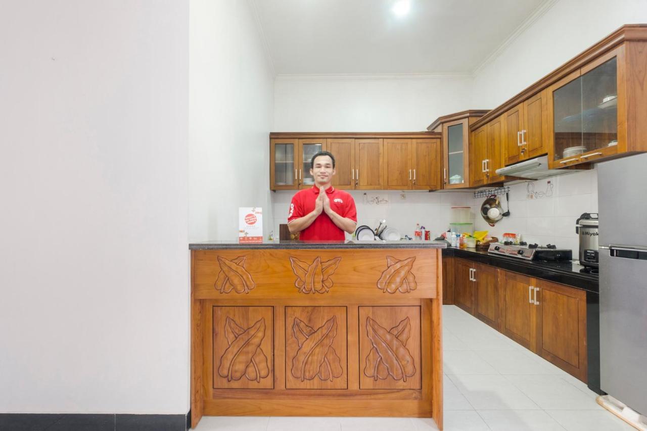 Hotel Oyo 3267 Omah Suryo Yogyakarta Esterno foto